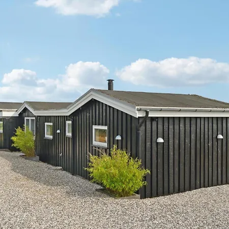 Vakantiehuis Beautiful In With Kitchen Ebeltoft